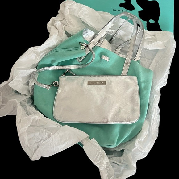 TIFFANY & CO. Reversible Metallic Silver Leather & Blue Suede Tote with Pouch - Picture 14 of 15